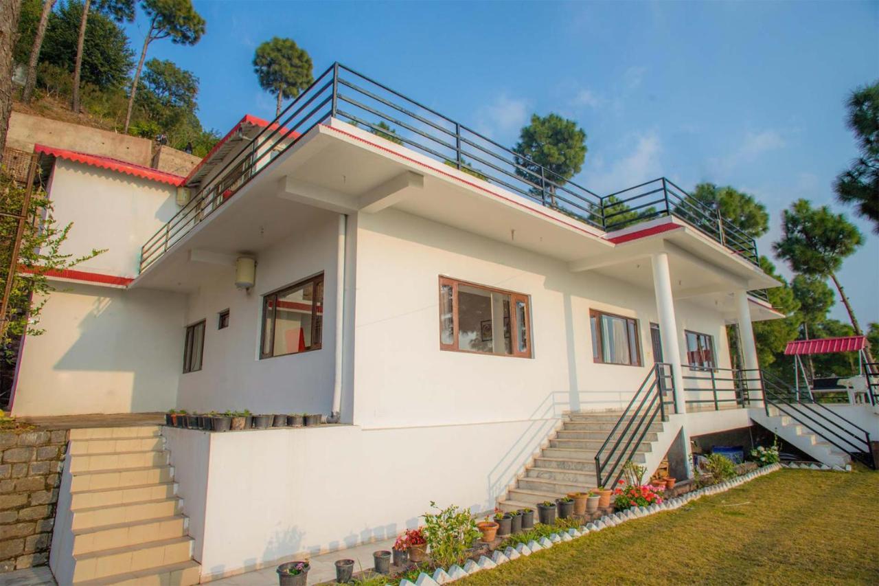 Villa Woodside Meadows By Veo - Part Of Stayvista 카사울리 외부 사진